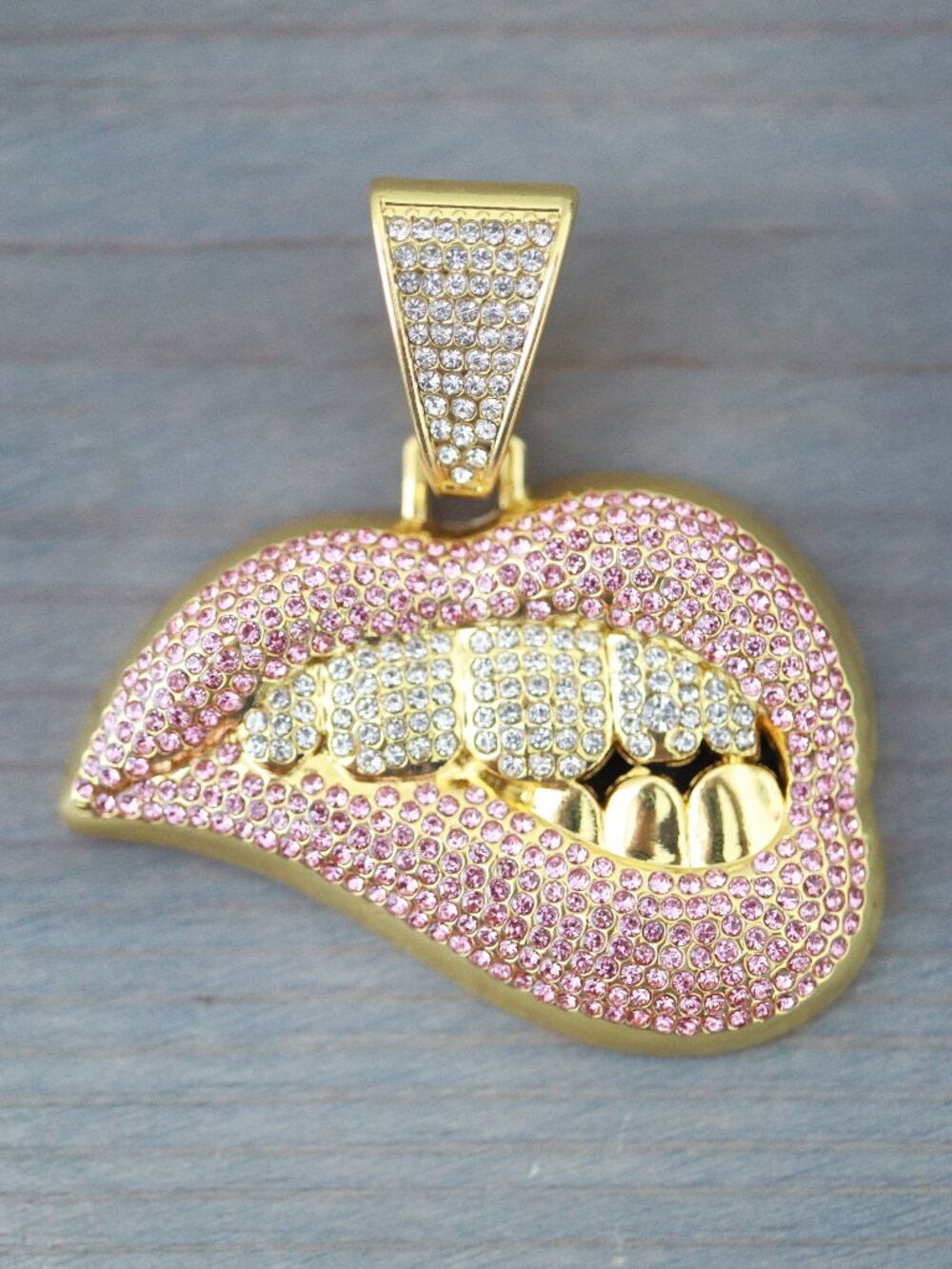 Lips Ice Style with Pink/Clear Rhinestones Pendant 18k Gold Plated